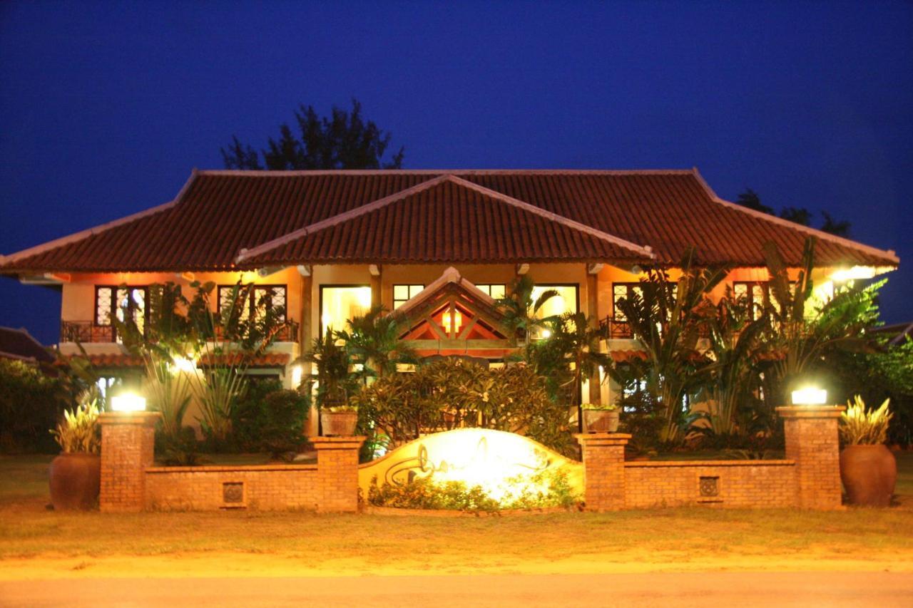 Orchid Boutique Beach Resort Фантхьєт Екстер'єр фото